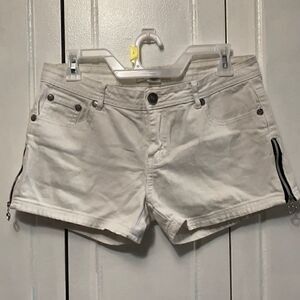 RAW BLUE Moto White Denim Shorts  size 11/12